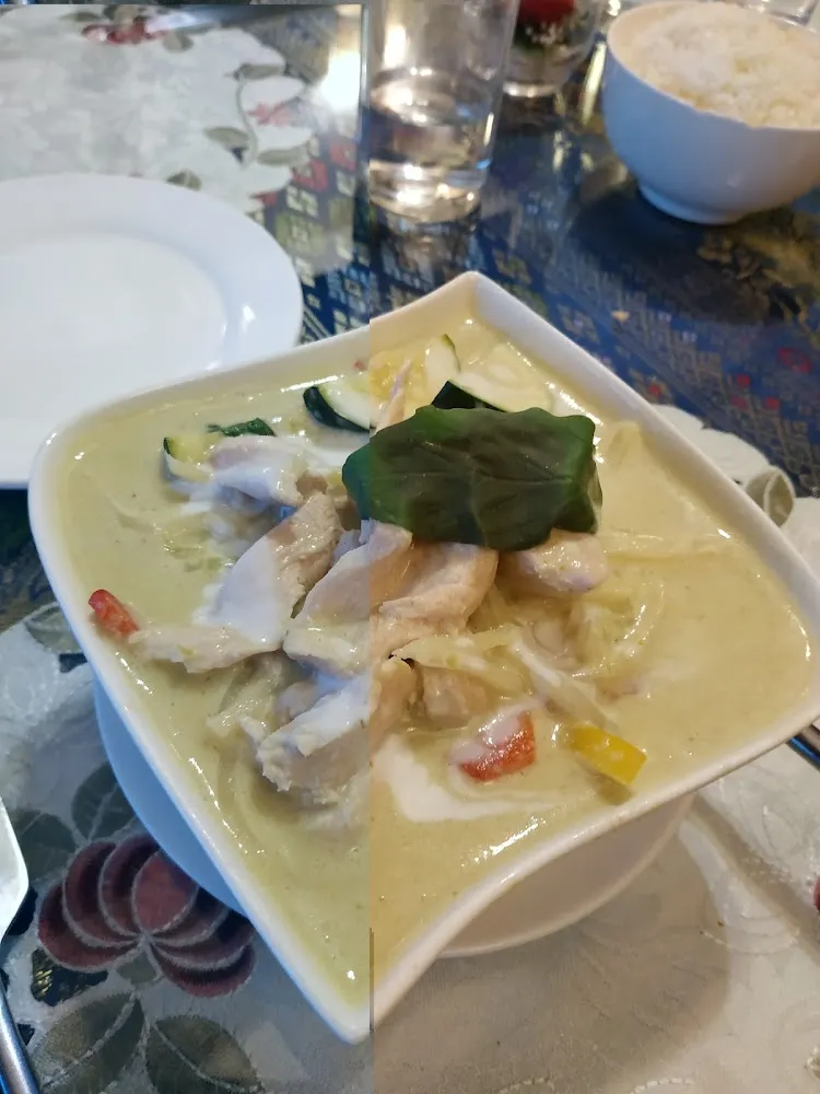 Poulet Au Curry Vert
