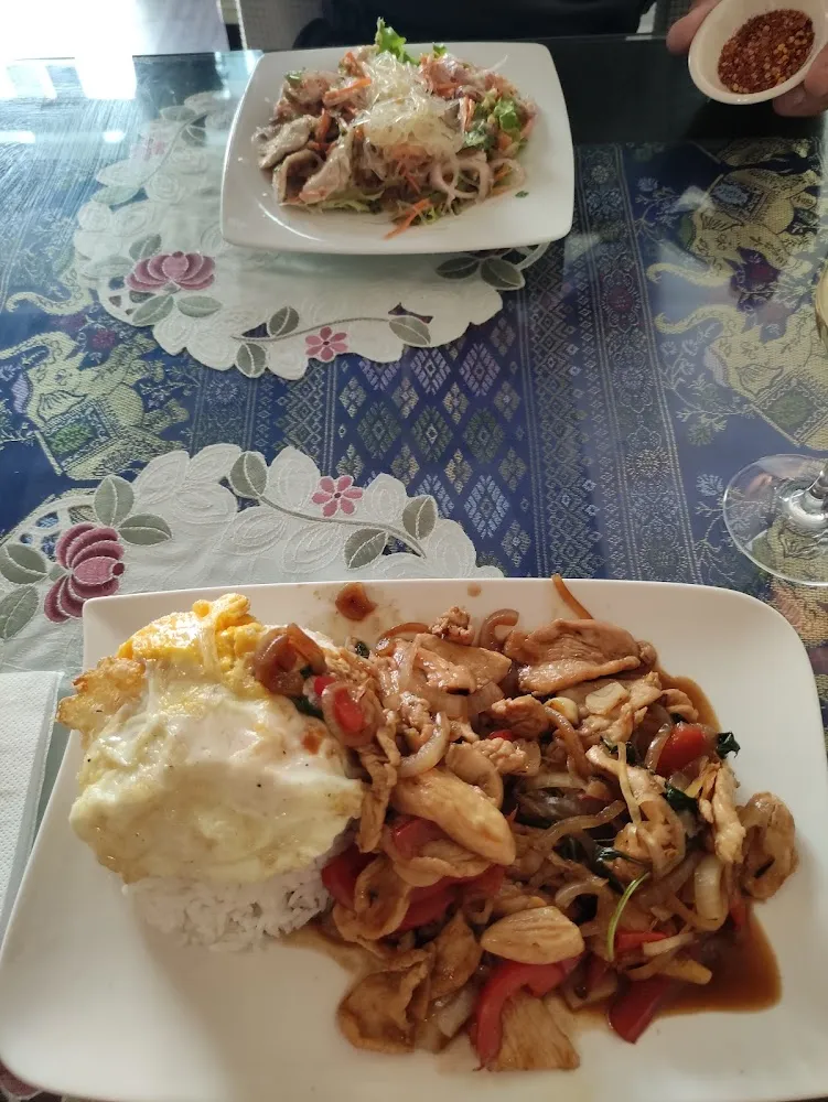 Poulet Sauté Au Basilic